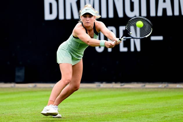 Tennis WTA125 ATP, Tennis Herren Challenger Lexus Birmingham Open Emerson Jones of Australia returns during the Lexus Birmingham Open tennis tournament at Edgbaston Priory Club, Birmingham, UK on 1 June 2026. Birmingham Edgbaston Priory Club West Midlands UK Editorial use only , Copyright: xDennisxGoodwinx PSI-24319-0073