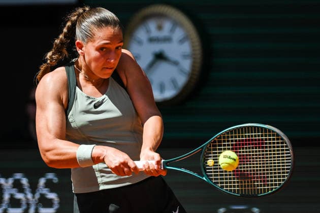 June 1, 2026, Paris, France, France: Diane PARRY of France during the ninth day of the Roland-Garros 2026, French Open 2026, Grand Slam tennis tournament at Roland-Garros Stadium on June 01, 2026 in Paris, France. Paris France - ZUMAm308 20260601_zsp_m308_029 Copyright: xMatthieuxMirvillex