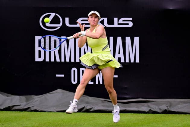 Tennis WTA125 ATP, Tennis Herren Challenger Lexus Birmingham Open Lulu Sun of New Zealand returns during the Lexus Birmingham Open tennis tournament at Edgbaston Priory Club, Birmingham, UK on 1 June 2026. Birmingham Edgbaston Priory Club West Midlands UK Editorial use only , Copyright: xDennisxGoodwinx PSI-24319-0104