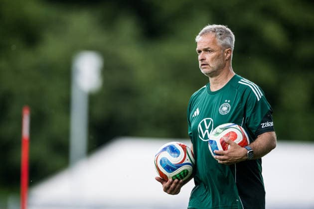 COLOGNE, GERMANY - JUNE 01: Christian Wueck (Wück, Wuck, Head Coach Germany) during a training session prepare for the UEFA European Qualifiers for the FIFA Women™s World Cup 2027 between Germany vs. Norway at Sportpark Hoehenberg on June 01, 2026 in Mainz, Germany. North Rhine Westphalia Germany Copyright: xSteffiexWunderlx
