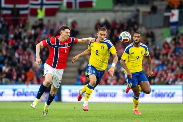 Football, Test match, Norway - Sweden