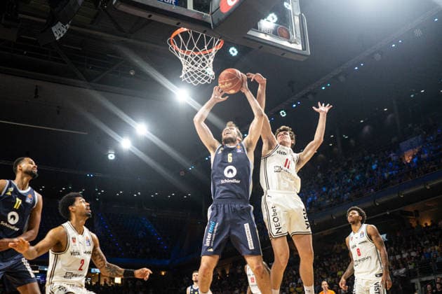 Malte Delow Alba Berlin, 6 tries to hit the basket 01 06 2026, Alba Berlin vs Bamberg Baskets, Basketball, BBL, Max Schmeling Halle, Berlin DFL regulations prohibit any use of photographs as image sequences and or quasi video Copyright: HMBxMedia xFinnxWeidmann