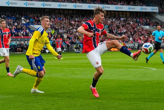 Private international football match Norway Sweden Oslo 20260601 Norways David Moller Wolfe during the mens private international football match between Norway and Sweden at Ullevaal Stadium Photo Terje Pedersen NTB Oslo Norway EDITORIAL USE ONLY RESTRICTED USE FOR BETTING COMPANIES  Copyright: xTerjexPedersenx xNTBx