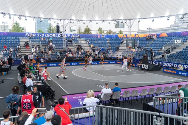 FIBA 3x3 World Cup 2026 - Warsaw, Poland - Day 1 Team China and Germany 4 compete during a group stage match of the FIBA 3x3 World Cup 2026 in Warsaw, Poland, on Month Day, Year . Warsaw Poland  Copyright: xMarekxAntonixIwaÅ czukx originalFilename:iwanczuk-day1ofth260601_npToH.jpg