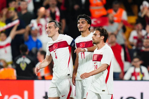 Turkiye v North Macedonia - Friendly match ISTANBUL, TURKIYE - JUNE 1: Can Uzun (11) of Turkiye celebrates with his teammates after scoring a goal during the International Friendly, Länderspiel, Nationalmannschaft match between Turkiye and North Macedonia at Chobani Stadium, on June 1, 2026, in Istanbul, Turkiye. Hakan Akgun Anadolu Istanbul Turkey. Editorial use only. Please get in touch for any other usage.  Copyright: x2026xAnadoluxHakanxAkgunx