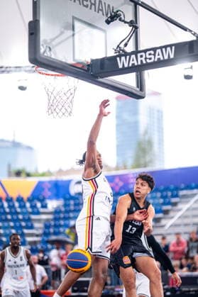 Warszawa 01.06.2026. 3x3 Basketball World Championship, WM, Weltmeisterschaft Day 1 in Warsaw, Poland. Germany - New Zealand match--- Mistrzostwa Swiata w koszykowce 3x3 Dzien 1 w Warszawie. Mecz Niemcy - Nowa Zelandia Persons Shown : 20 Fabian Giessmann 13 Te Tuhi Lewis Fot. Kai Taller Arena Akcji NEWSPIX.PL --- newspix.pl POLAND OUT! 