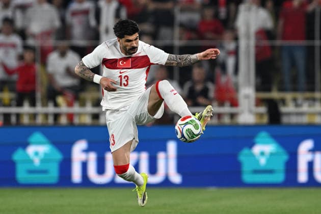 Turkiye v North Macedonia - Friendly match ISTANBUL, TURKIYE - JUNE 1: Eren Elmali of Turkiye celebrates after scoring a goal during the International Friendly, Länderspiel, Nationalmannschaft match between Turkiye and North Macedonia at Chobani Stadium, on June 1, 2026, in Istanbul, Turkiye. Ahmet Okatali Anadolu Istanbul Turkey. Editorial use only. Please get in touch for any other usage.  Copyright: x2026xAnadoluxAhmetxOkatalix