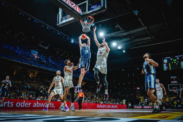 Basketball Berlin 01 06 2026 Season 2025 2026 EasyCredit BBL 1 Bundesliga Men, Men Playoffs Semifinal Game 2 Alba Berlin BMA365 Bamberg Baskets Moses Wood Alba Berlin, No 11 Daniel Keppeler Bamberg, No 31
