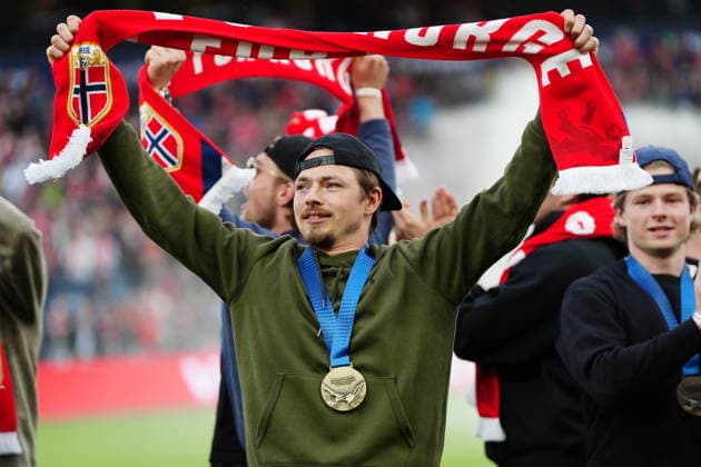 The image is included in the SPORTS PACKAGE. For others, PAYMENT IS REQUIRED