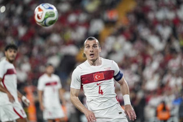 Turkiye v North Macedonia - Friendly match ISTANBUL, TURKIYE - JUNE 1: Caglar Soyuncu (4) of Turkiye in action during the International Friendly, Länderspiel, Nationalmannschaft match between Turkiye and North Macedonia at Chobani Stadium, on June 1, 2026, in Istanbul, Turkiye. Beyza Comert Anadolu Istanbul Turkey. Editorial use only. Please get in touch for any other usage.  Copyright: x2026xAnadoluxBeyzaxComertx