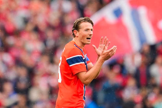 Private international football match Norway Sweden Oslo 20260601 Norways Sander Berge during the mens private international football match between Norway and Sweden at Ullevaal Stadium Photo Lise Aserud NTB Oslo Norway EDITORIAL USE ONLY RESTRICTED USE FOR BETTING COMPANIES  Copyright: xLisexAserudx xNTBx