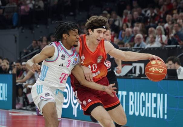 Bonns 3 COOKS vs. Bavarias 10 Justinian JESSUP Basketball, Bayern Bonn Bundesliga, FC Bayern Basketball Telekom Baskets Bonn, Playoff Semifinal, 2 Game, Season 2025 2026, 1 06 2026, in Munich, S A P G A R D E N, Germany Source Copyright Credit Oryk HAIST xBASKETBALL-BAYERN-BONNx
