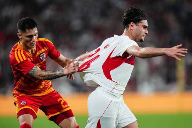Turkiye v North Macedonia - Friendly match ISTANBUL, TURKIYE - JUNE 1: Aral Simsir of Turkiye in action during the International Friendly, Länderspiel, Nationalmannschaft match between Turkiye and North Macedonia at Chobani Stadium, on June 1, 2026, in Istanbul, Turkiye. Hakan Akgun Anadolu Istanbul Turkey. Editorial use only. Please get in touch for any other usage.  Copyright: x2026xAnadoluxHakanxAkgunx