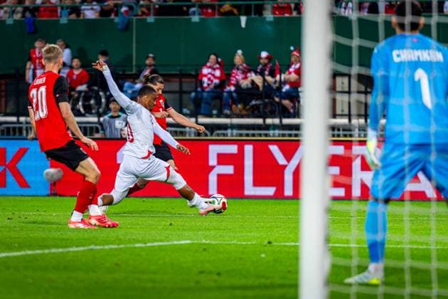 SOCCER - AUT vs TUN, test match VIENNA,AUSTRIA,01.JUN.26 - SOCCER - OEFB international test match, Austria vs Tunisia. Image shows Konrad Laimer (AUT), Yann Valery (TUN), Marcel Sabitzer (AUT) and Mouhib Chamakh (TUN).  GEPAxpictures xKevinxHackner