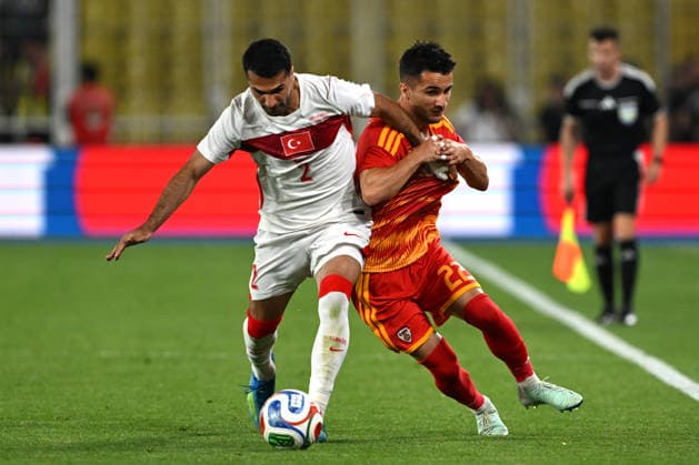 Turkiye v North Macedonia - Friendly match ISTANBUL, TURKIYE - JUNE 1: Zeki Celik (2) of Turkiye in action during the International Friendly, Länderspiel, Nationalmannschaft match between Turkiye and North Macedonia at Chobani Stadium, on June 1, 2026, in Istanbul, Turkiye. Ahmet Okatali Anadolu Istanbul Turkey. Editorial use only. Please get in touch for any other usage.  Copyright: x2026xAnadoluxAhmetxOkatalix