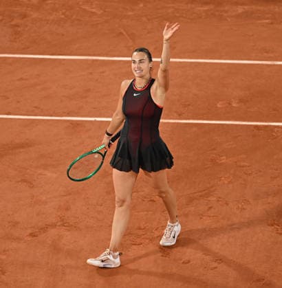 2026 French Open, Roland-Garros - Day 9 PARIS, FRANCE - JUNE 1: Aryna Sabalenka celebrates after winning the match against Naomi Osaka of Japan during the women s singles on day 9 of the French Open tennis tournament at the Roland-Garros Complex in Paris on June 1, 2026. Mustafa Yalcin Anadolu Paris France. Editorial use only. Please get in touch for any other usage.  Copyright: x2026xAnadoluxMustafaxYalcinx