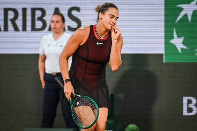 June 1, 2026, Paris, France, France: Aryna SABALENKA of Belarus looks dejected during the ninth day of the Roland-Garros 2026, French Open 2026, Grand Slam tennis tournament at Roland-Garros Stadium on June 01, 2026 in Paris, France. Paris France - ZUMAm308 20260601_zsp_m308_076 Copyright: xMatthieuxMirvillex