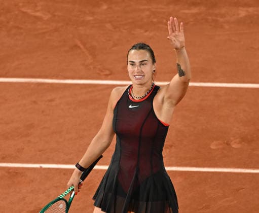 2026 French Open, Roland-Garros - Day 9 PARIS, FRANCE - JUNE 1: Aryna Sabalenka celebrates after winning the match against Naomi Osaka of Japan during the women s singles on day 9 of the French Open tennis tournament at the Roland-Garros Complex in Paris on June 1, 2026. Mustafa Yalcin Anadolu Paris France. Editorial use only. Please get in touch for any other usage.  Copyright: x2026xAnadoluxMustafaxYalcinx
