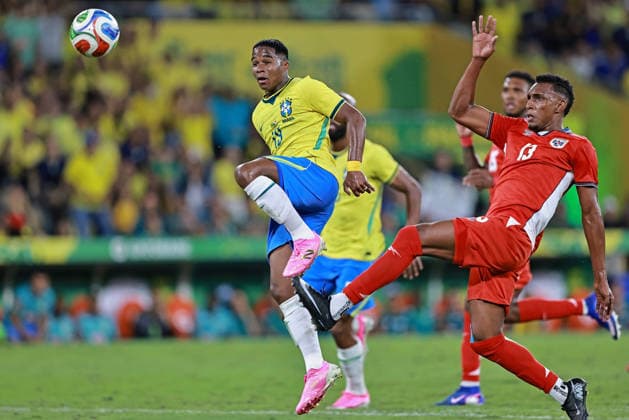 RECORD DATE NOT STATED 31st May 2026; Maracana Stadium, Rio de Janeiro, Brazil; Friendly International Football, Brazil versus Panama; Endrick of Brazil battles for possession ball with Jiovany Ramos of Panama, HeulerxAndrey DiaEsportivo