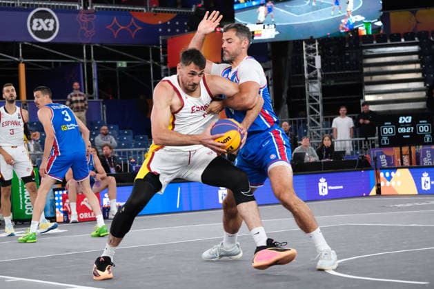 June 1, 2026, Warsaw, Masovian Voivodeship, Poland: SpainÃ¢â‚¬â ¢s IVAN AURRECOECHEA (15) and SerbiaÃ¢â‚¬â ¢s NEMANJA BARAC (6) in action during a FIBA 3x3 Basketball World Cup menÃ¢â‚¬â ¢s Pool A game between Serbia and Spain in Warsaw, Poland. Warsaw Poland - ZUMAk204 20260601_zip_k204_110 Copyright: xRomanxKozielx