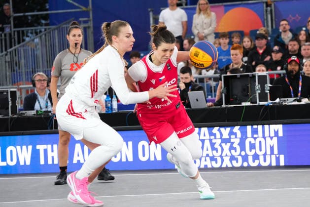 June 1, 2026, Warsaw, Masovian Voivodeship, Poland: CzechiaÃ¢â‚¬â ¢s KATERINA GALICKOVA (3) and PolandÃ¢â‚¬â ¢s ALEKSANDRA ZIEMBORSKA (0) in action during a FIBA 3x3 Basketball World Cup womenÃ¢â‚¬â ¢s Pool A game between Poland and Czechia in Warsaw, Poland. Warsaw Poland - ZUMAk204 20260601_zip_k204_095 Copyright: xRomanxKozielx