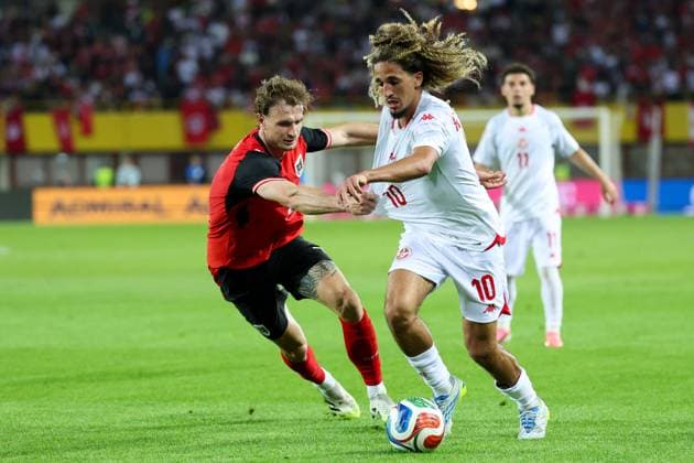 01. JUNE. 2026 – SOCCER – International Friendly, Länderspiel, Nationalmannschaft (MEN), Austria vs Tunisia Stefan Posch (Austria) and Elias Saad (Tunisia) in duel VIENNA VIENNA, AUSTRIA – Ernst-Happel-Stadion Ernst-Happel-Stadion AUSTRIA
