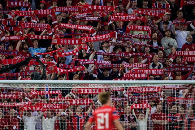 260601 Fans of Norway during the International Friendly, Länderspiel, Nationalmannschaft football match between Norway and Sweden on June 1, 2026 in Oslo. Photo: Joel Marklund BILDBYRAN kod JM JM0820 bbeng fotboll football soccer fotball träningslandskamp privatlandskamp landskamp international friendly norge norway sverige sweden sverige a publik fans *** 260601 Fans of Norway during the international friendly football match between Norway and Sweden on June 1, 2026 in Oslo Photo Joel Marklund BILDBYRAN code JM JM0820 bbeng fotboll football soccer fotball träningslandskamp privatlandskamp landskamp international friendly norge norway sverige sweden sverige a publik fans  Copyright: JOELxMARKLUND BB260601JM192