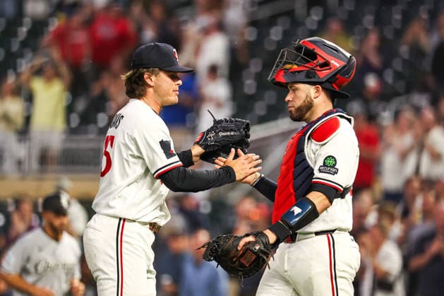 June 1st, 2026: Minnesota Twins pitcher Travis Adams (45) and Minnesota Twins catcher Victor Caratini (37) celebrate the win over the against the Chicago White Sox after a MLB, Baseball Herren, USA Baseball game between the Chicago White Sox and the Minnesota Twins at Target Field in Minneapolis, Minnesota. CSM Minneapolis USA - ZUMAc04_ 20260601_zma_c04_094 Copyright: xStevenxGarciax