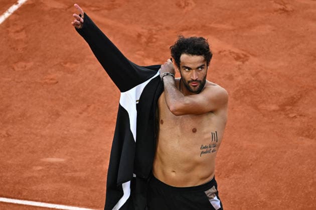 2026 French Open - Matteo Berrettini Matteo Berrettini (ITA) during his fourth round match at the 2026 Roland Garros French Tennis open tournament in Paris, France, on June 1, 2026. Photo by Corinne Dubreuil ABACAPRESS.COM Paris France  Copyright: xDubreuilxCorinne ABACAx