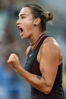 2026 French Open - Day Nine Aryna Sabalenka reacts during her women s singles match against Naomi Osaka on day 9 of the French Open tennis tournament on Court Philippe Chatrier at the Roland-Garros Complex in Paris, France. Paris France  Copyright: xIbrahimxEzzatx originalFilename:ezzat-notitle260601_npEDK.jpg