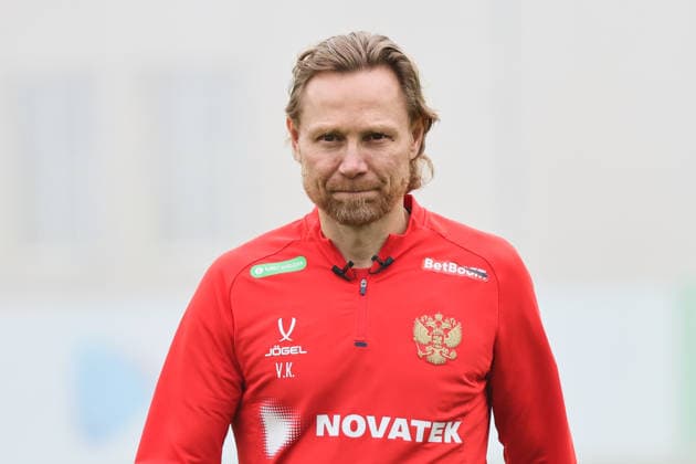 RUSSIA, KHIMKI - JUNE 2, 2026: Head coach Valery Karpin attends a practice session of the Russian national football team at the Novogorsk Training Centre in Khimki, northwest of Moscow. Sergei Savostyanov TASS  93292831