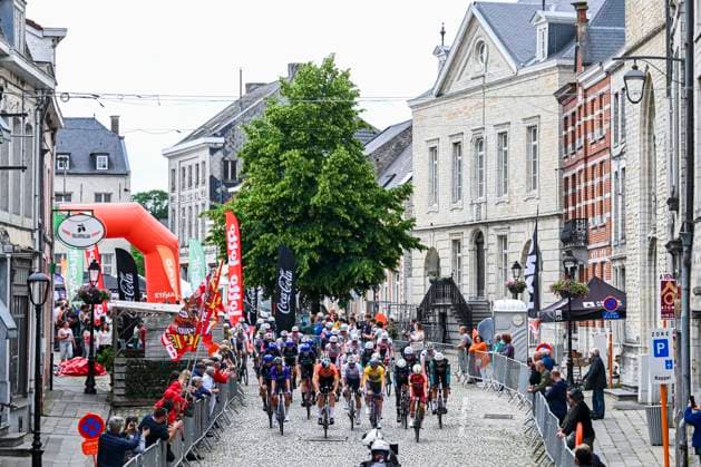 Tour de Wallonie 2026 Stage 2 LIBRAMONT-CHEVIGNY, BELGIUM - JUNE 02 : Illustration picture of the start of the race during stage 2 of the 47th edition of Ethias Tour de Wallonie an UCI ProSeries 2.Pro cycling road race stage for Men Elite of 192.1 km with start in Jodoigne and finish in Libramont-Chevigny on June 2, 2026 in Libramont-Chevigny, Belgium, 02 06 2026 ( Motordriver Pieter Van Herzele - Libramont-Chevigny Belgium  Copyright: xVincentxKalutx