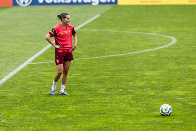 COLOGNE, GERMANY - JUNE 02: Carlotta Wamser (Germany, 13) controls the ball during a training session prepare for the UEFA European Qualifiers for the FIFA Women™s World Cup 2027 between Germany vs. Norway at Sportpark Hoehenberg on June 02, 2026 in Mainz, Germany. North Rhine Westphalia Germany Copyright: xSteffiexWunderlx