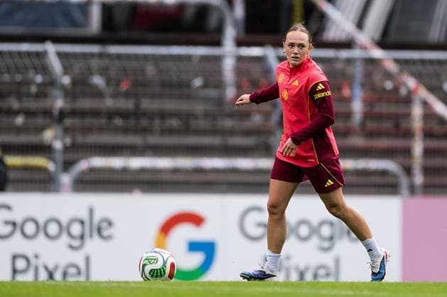 COLOGNE, GERMANY - JUNE 02: Lisanne Graewe (Gräwe, Grawe, Germany 6) controls the ball during a training session prepare for the UEFA European Qualifiers for the FIFA Women™s World Cup 2027 between Germany vs. Norway at Sportpark Hoehenberg on June 02, 2026 in Mainz, Germany. North Rhine Westphalia Germany Copyright: xSteffiexWunderlx