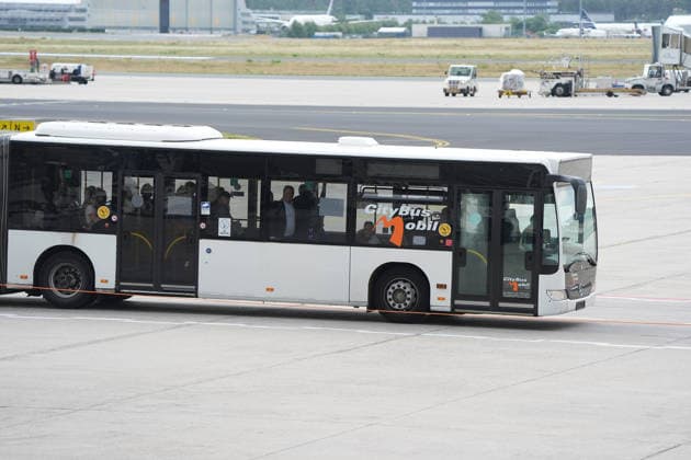 Bus with the national team arrives Frankfurt 02 06 2026 Departure of the German national team for the World Cup in the USA