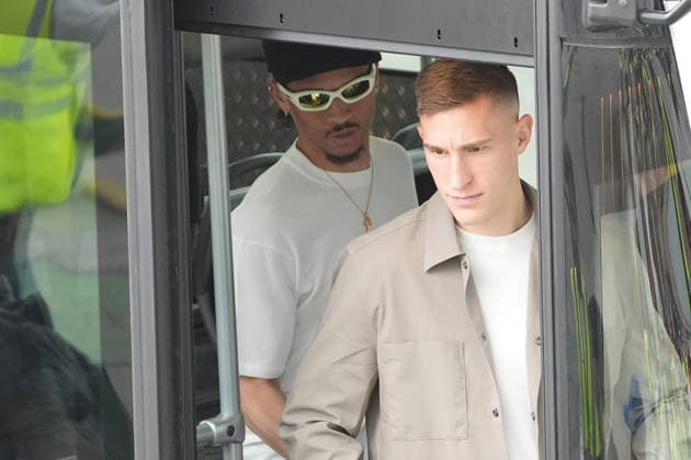 Nico Schlotterbeck Germany Germany , Leroy Sane Germany Germany Frankfurt 02 06 2026 Departure of the German national team for the World Cup in the USA
