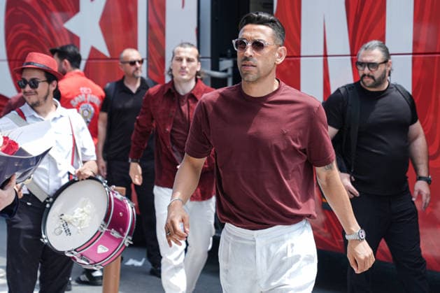 The Turkish National Football Team s 2026 FIFA World Cup, WM, Weltmeisterschaft, Fussball journey has begun ISTANBUL, TURKIYE - JUNE 02: Irfan Can Kahveci of Turkiye departs from Istanbul, Turkiye with the Turkish National Football Team, which will compete in the 2026 FIFA World Cup, on June 02, 2026. The Turkish squad departed from the Riva Hasan Dogan National Teams Camp and Training Facilities by bus and traveled to the USA by private plane departing from Istanbul Airport. Cemal Yurttas Anadolu Istanbul Turkey. Editorial use only. Please get in touch for any other usage.  Copyright: x2026xAnadoluxCemalxYurttasx