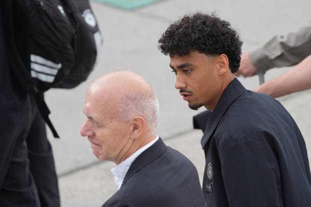 Nathaniel Brown Germany Germany with DFB President Bernd Neuendorf Frankfurt 02 06 2026 Departure of the German national team for the World Cup in the USA