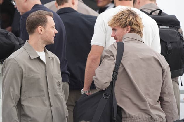 Goalkeeper Manuel Neuer Germany Germany and Nick Woltemade Germany Germany Frankfurt 02 06 2026 Departure of the German national team for the World Cup in the USA