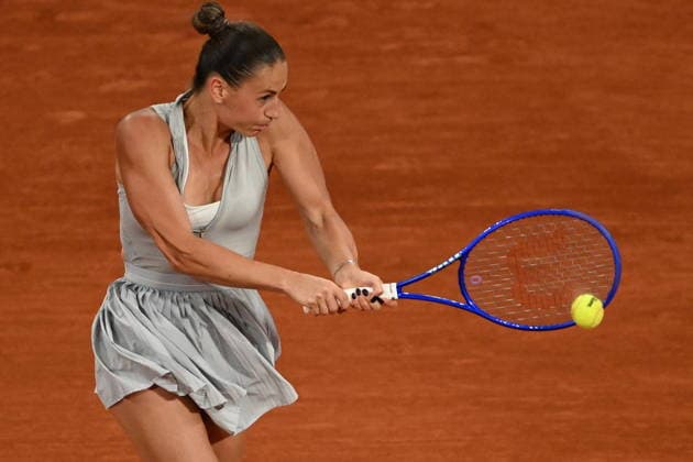 2026 French Open, Roland-Garros - Day 10 PARIS, FRANCE - JUNE 2: Marta Kostyuk of Ukraine in action against Elina Svitolina (not seen) of Ukraine during the women s singles quarter-final match on the tenth day of the French Open at Roland Garros in Paris, France, on June 2, 2026. Burak Akbulut Anadolu Paris France. Editorial use only. Please get in touch for any other usage.  Copyright: x2026xAnadoluxBurakxAkbulutx