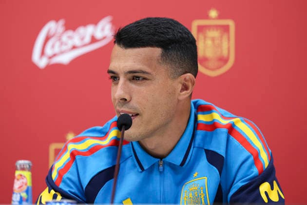 June 2, 2026, Las Rozas, Madrid, Spain: Pedro Porro attends the press conference, PK, Pressekonferenz of presentation of new sponsors for Spain Team ahead the FIFA World Cup, WM, Weltmeisterschaft, Fussball 2026 at Ciudad del Futbol on June 02, 2026 in Las Rozas, Madrid, Spain. Las Rozas Spain - ZUMAa181 20260602_zaa_a181_031 Copyright: xIrinaxR.xHipolitox