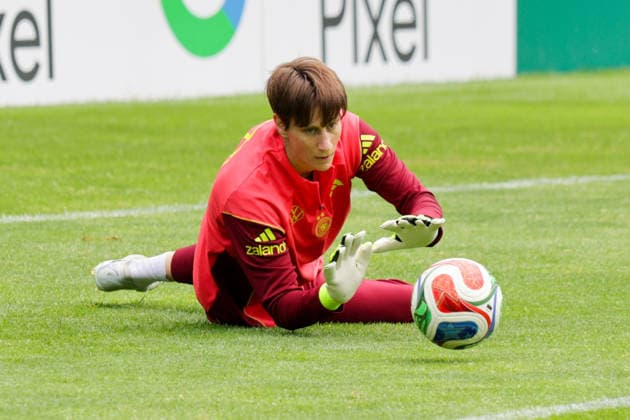 02 06 2026, xgrfx, Football DFB Media Dates, German Womens National Team Training v l Ann Kathrin Berger German Womens National Team DFL DFB REGULATIONS PROHIBIT ANY USE OF PHOTOGRAPHS as IMAGE SEQUENCES and or QUASI VIDEO Cologne