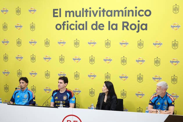 June 2, 2026, Las Rozas, Madrid, Spain: Yeremy Pino, Aitor Karanka, Marielle Lopez and Dani Olmo attend the press conference, PK, Pressekonferenz of presentation of new sponsors for Spain Team ahead the FIFA World Cup, WM, Weltmeisterschaft, Fussball 2026 at Ciudad del Futbol on June 02, 2026 in Las Rozas, Madrid, Spain. Las Rozas Spain - ZUMAa181 20260602_zaa_a181_064 Copyright: xIrinaxR.xHipolitox