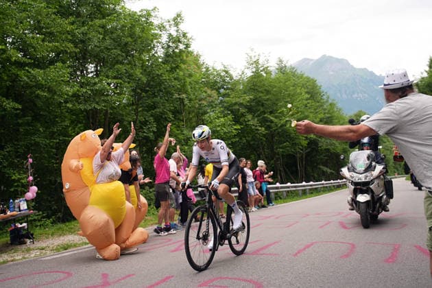Switzerland™s Marlen Reusser of Movistar Team™s during Stage 4, an individual time trial, of the Giro d™Italia Women, from Belluno to Nevegal, Italy - Tuesday June 2, 2026  Copyright: xMarcoxAlpozzix xLaPressex