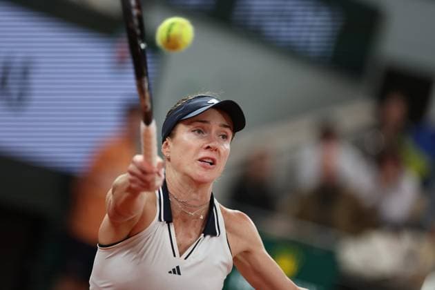 ROLAND GARROS PHOTOPQR LE PARISIEN Le Parisien Arnaud Journois (Staff) ; PARIS ; 02 06 2026 ; Paris. Stade Roland Garros, le 2 juin 2026. Tennis. Internationaux de France - Simple Dames - Court Philippe Chatrier - 1 4 de finale - Elina Svitolina vs Marta Kostyuk. Photo Le Parisien Arnaud Journois PARIS 75 France  Copyright: xPHOTOPQR LExPARISIEN MAXPPPxLexParisienx xArnaudxJournoisx(Staff)x 20260602LPA9012 20260602LPA9012