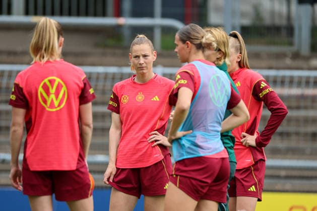 Cologne, Germany 02 06 2026 Training of the DFB Women preparation international match Germany vs Norway for World Cup qualification 2027 In the picture Sarai Linder Germany with her teammates Copyright: HMBxMedia MadeleinexFantini