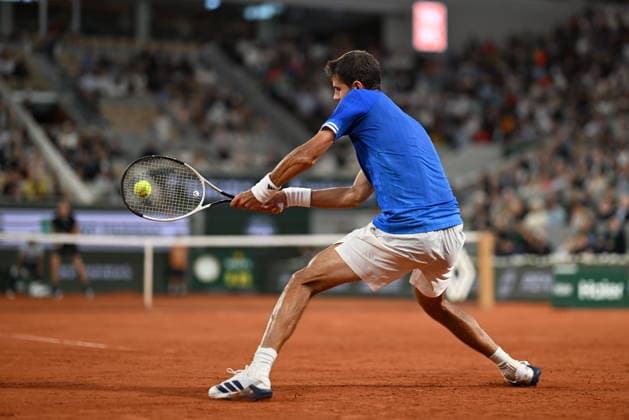 2026 French Open, Roland-Garros - Day 10 PARIS, FRANCE - JUNE 02: Rafael Jodar of Spain competes with Alexander Zverev (not seen) of Germany during their Men s Singles quarter-final match on Day Ten of the 2026 French Open at Roland Garros on June 02, 2026 in Paris, France. Burak Akbulut Anadolu Paris France. Editorial use only. Please get in touch for any other usage.  Copyright: x2026xAnadoluxBurakxAkbulutx