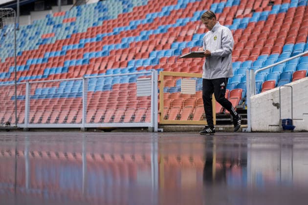 260602 Head coach Tony Gustavsson and of the Swedish women s national football team during a training session on June 2, 2026 in Gothenburg Photo Mathias Bergeld BILDBYRAN code MB MB1378 fotboll football soccer fotball vm kval kval fifa womens world cup qualifier qualifier träning practice training sverige sweden dam bbeng women kvinner  Copyright: MATHIASxBERGELD BB260602MB002