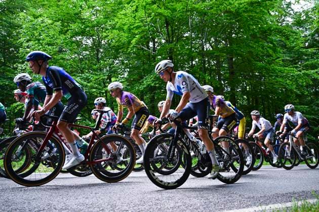Tour de Wallonie 2026 Stage 2 LIBRAMONT-CHEVIGNY, BELGIUM - JUNE 02 : Ronhaar Pim (NED) of Baloise Verzekeringen - Het Poetsbureau Lions, Canal Carlos (ESP) of Movistar Team in action during stage 2 of the 47th edition of Ethias Tour de Wallonie an UCI ProSeries 2.Pro cycling road race stage for Men Elite of 192.1 km with start in Jodoigne and finish in Libramont-Chevigny on June 2, 2026 in Libramont-Chevigny, Belgium, 02 06 2026 ( Motordriver Pieter Van Herzele - Libramont-Chevigny Belgium  Copyright: xVincentxKalutx