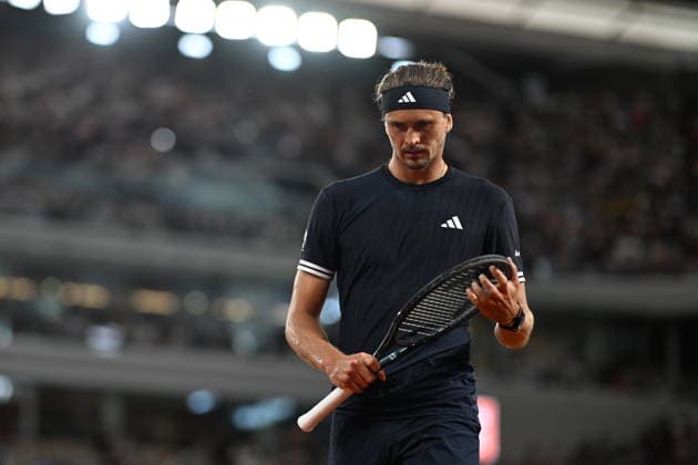 2026 French Open, Roland-Garros - Day 10 PARIS, FRANCE - JUNE 02: Rafael Jodar (not seen) of Spain competes with Alexander Zverev of Germany during their Men s Singles quarter-final match on Day Ten of the 2026 French Open at Roland Garros on June 02, 2026 in Paris, France. Burak Akbulut Anadolu Paris France. Editorial use only. Please get in touch for any other usage.  Copyright: x2026xAnadoluxBurakxAkbulutx
